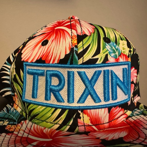 Trixin snapback hat - Picture 1 of 3